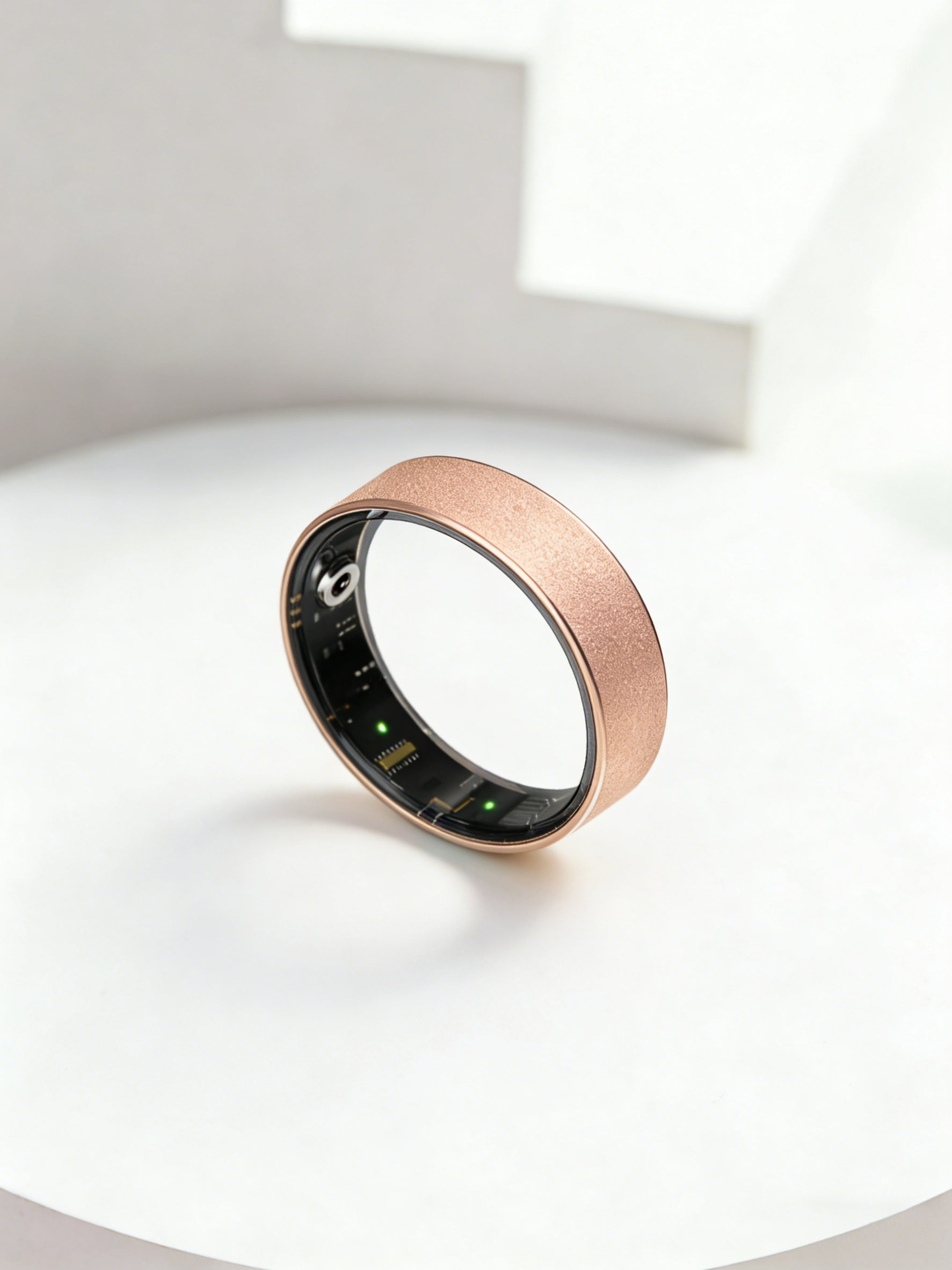 Smart Ring vs Smartwatch